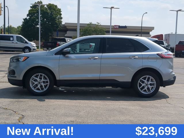 2024 Ford Edge SEL photo 5