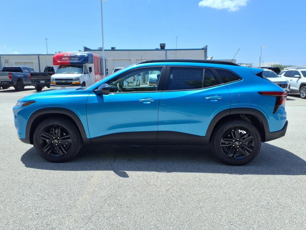 2025 Chevrolet Trax ACTIV photo 3