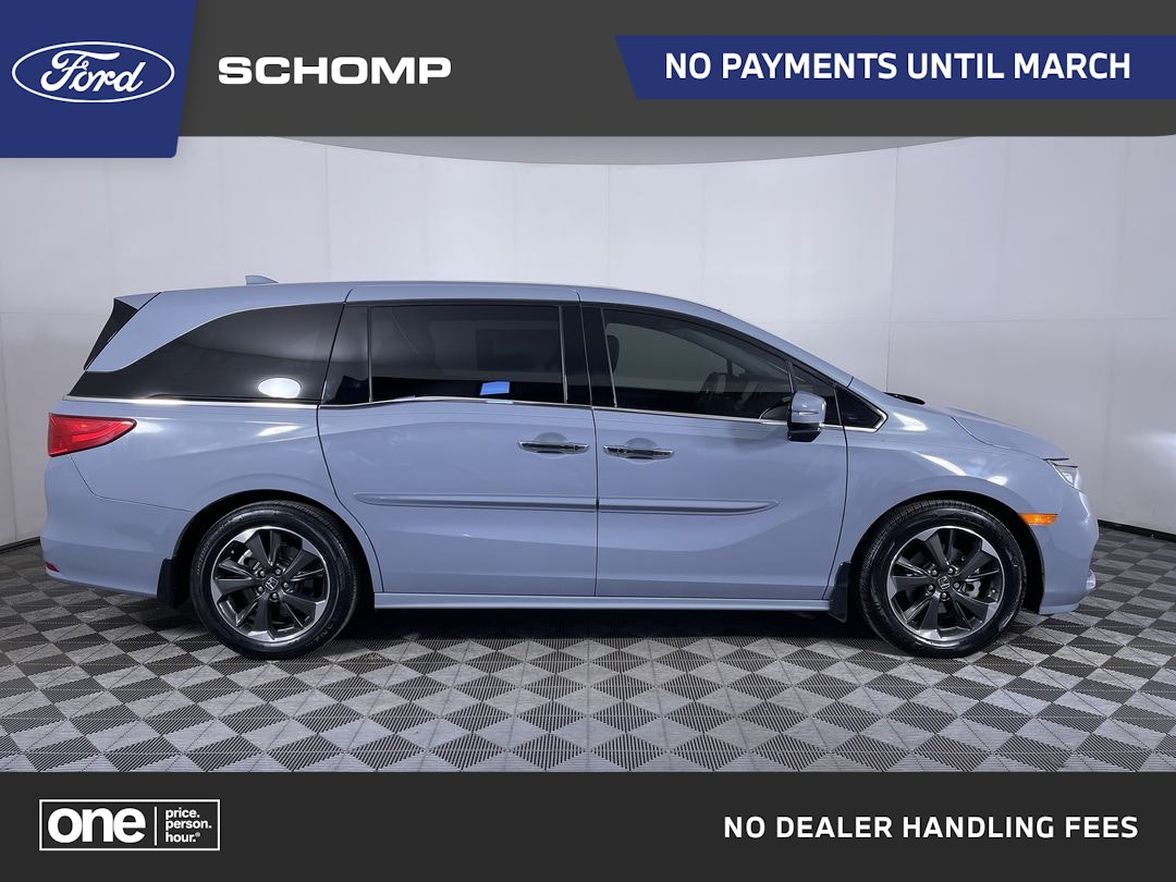 2023 Honda Odyssey Elite's photo