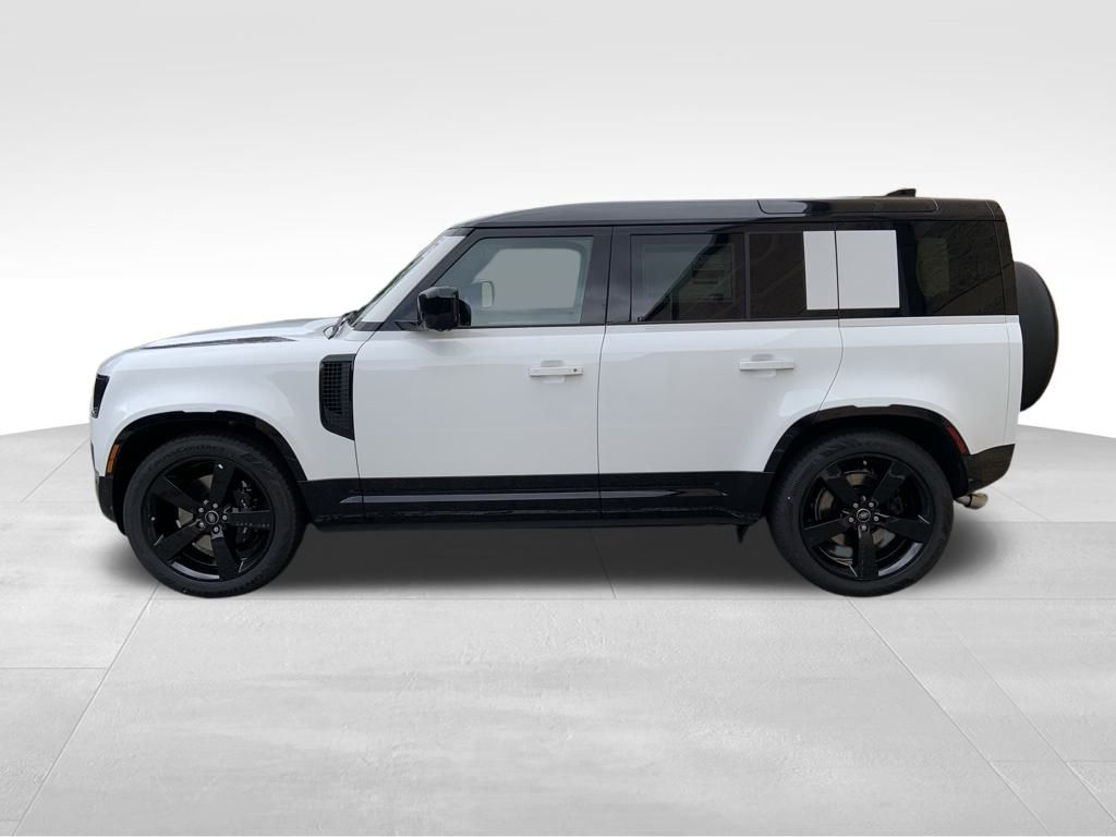 2025 Land Rover Defender 110 V8 photo 4