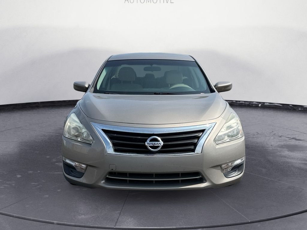 2015 Nissan Altima 2.5 S photo 8