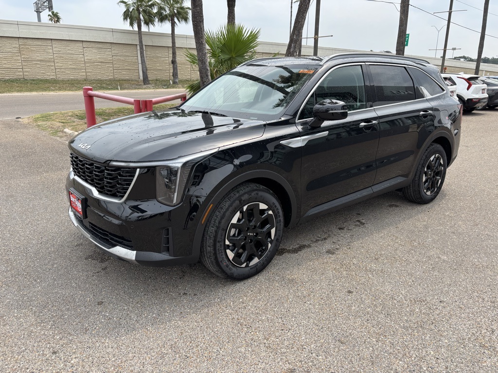 2025 Kia Sorento S photo 3