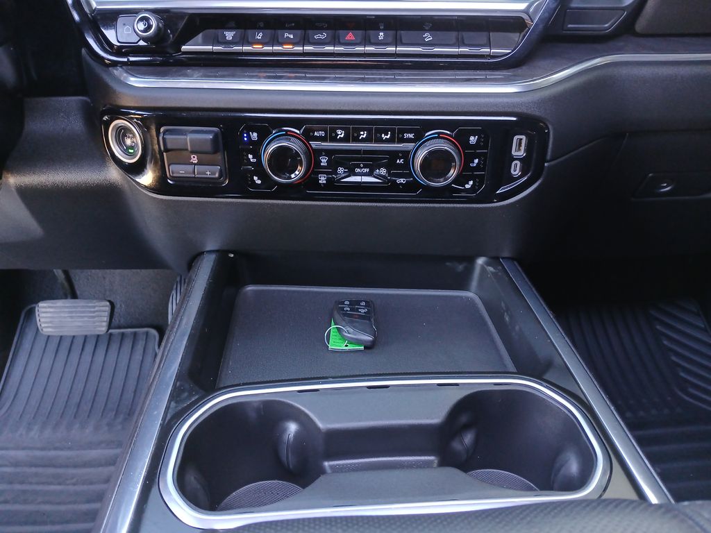2024 Chevrolet Silverado 2500HD LTZ photo 32