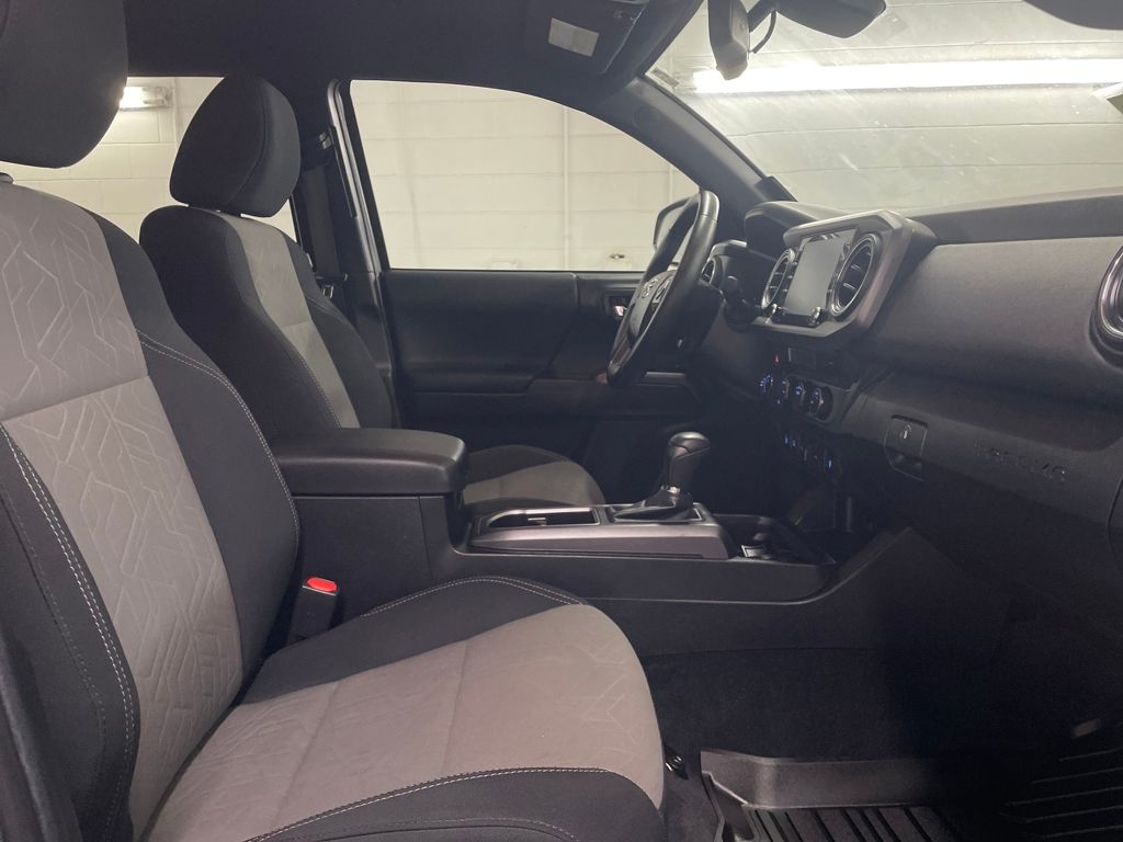 2023 Toyota Tacoma TRD Sport photo 21