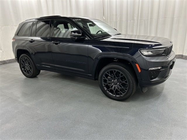 2023 Jeep Grand Cherokee Summit Reserve 4xe's photo