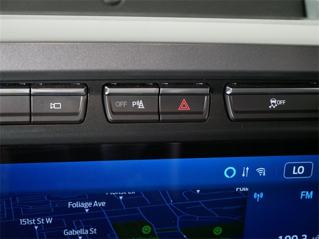 2022 Ford F-150 Lariat photo 22