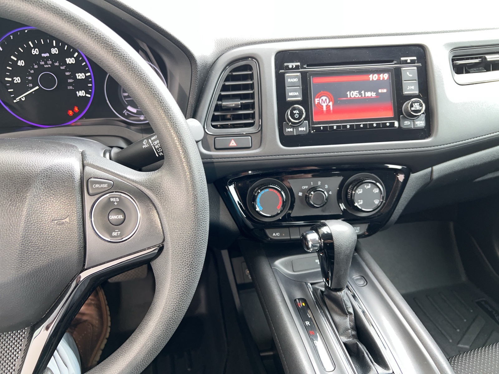 2021 Honda HR-V LX photo 16