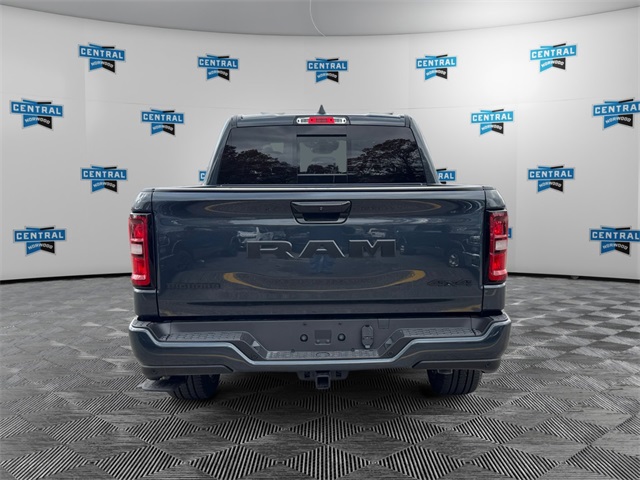 2025 Ram 1500 Big Horn Lone Star photo 3