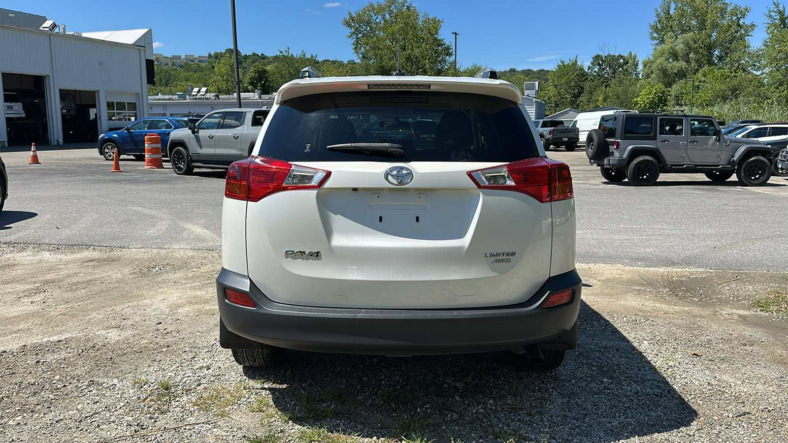 2015 Toyota RAV4 Limited photo 4