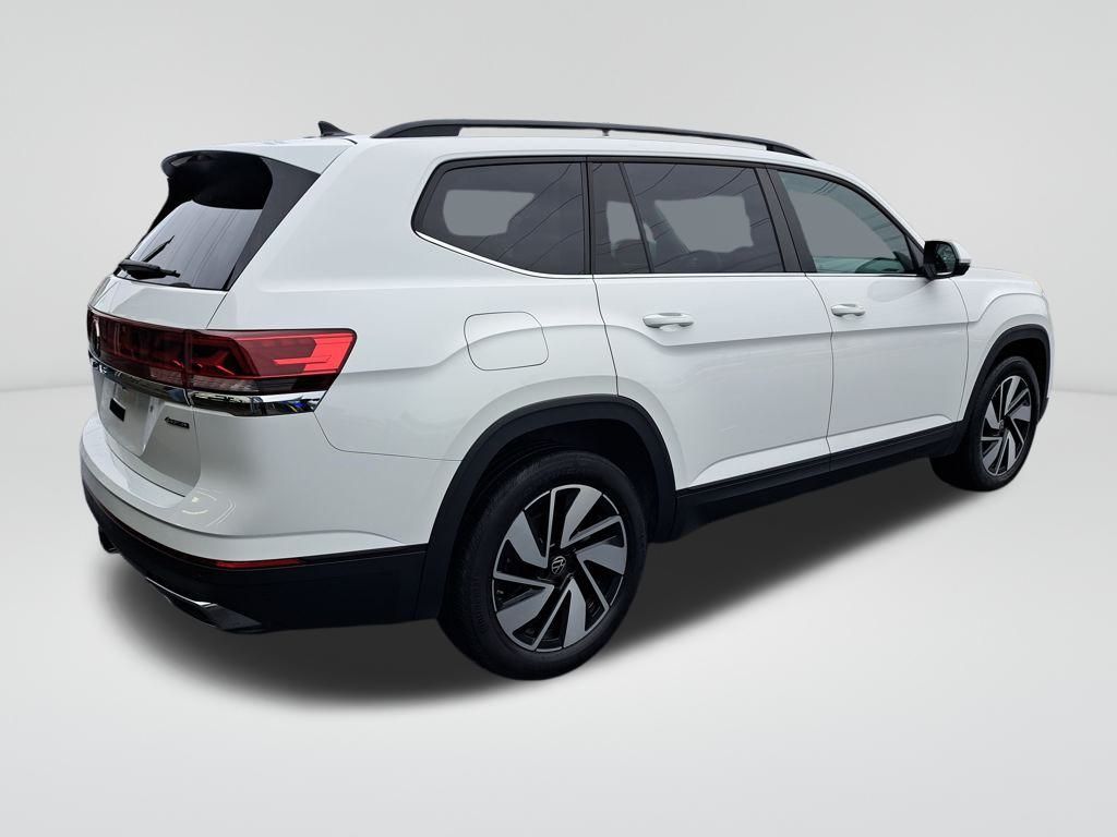 2024 Volkswagen Atlas SE Technology photo 4
