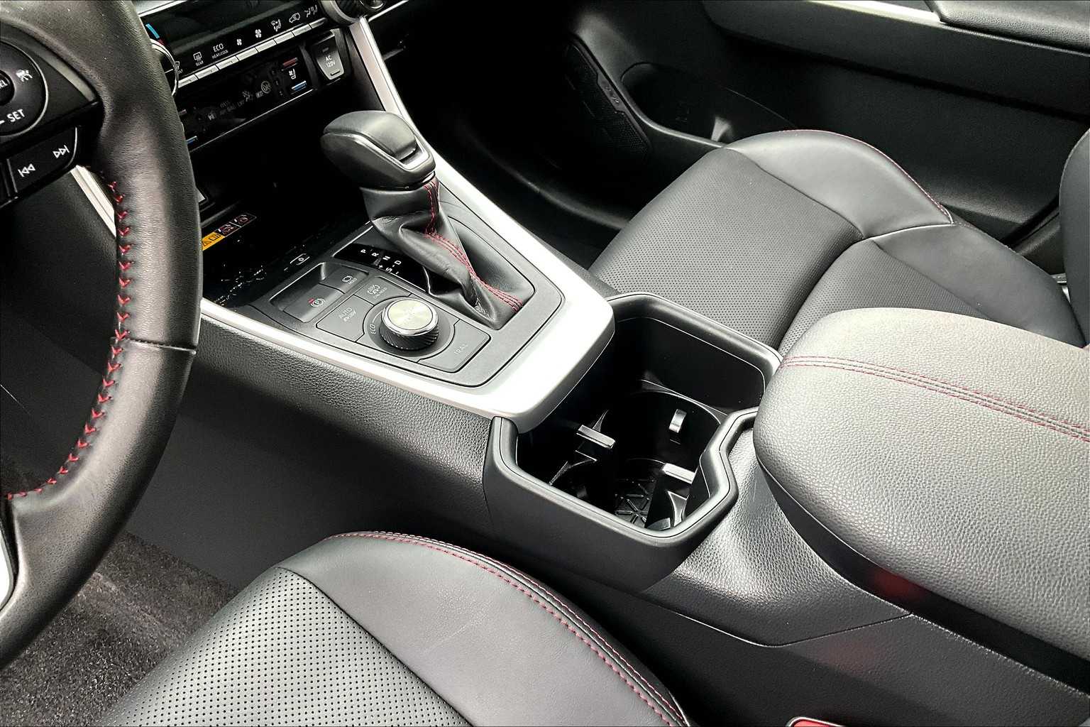 2023 Toyota RAV4 Prime XSE Premium photo 29