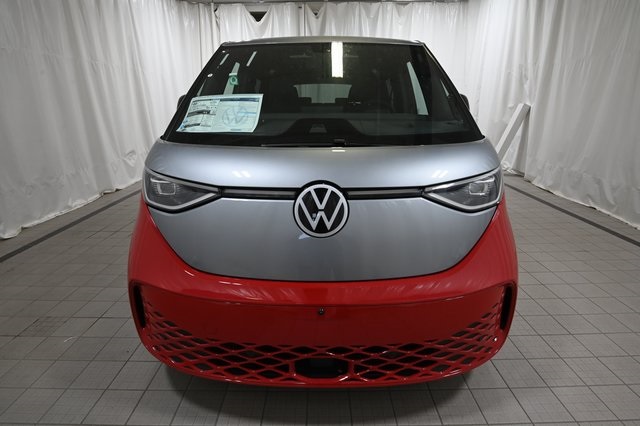 2025 Volkswagen ID. Buzz Pro Plus photo 17