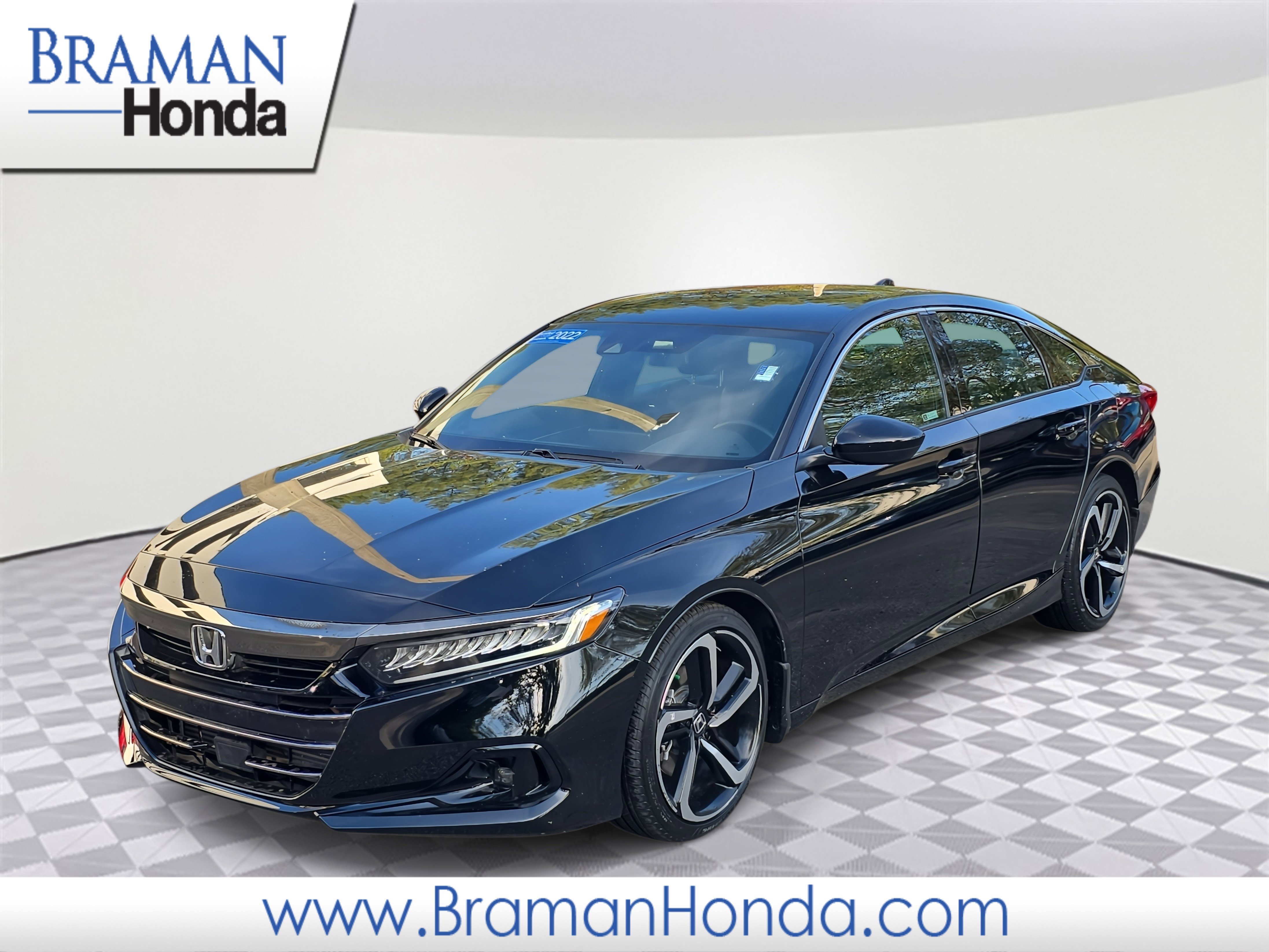 2022 Honda Accord Sport's photo