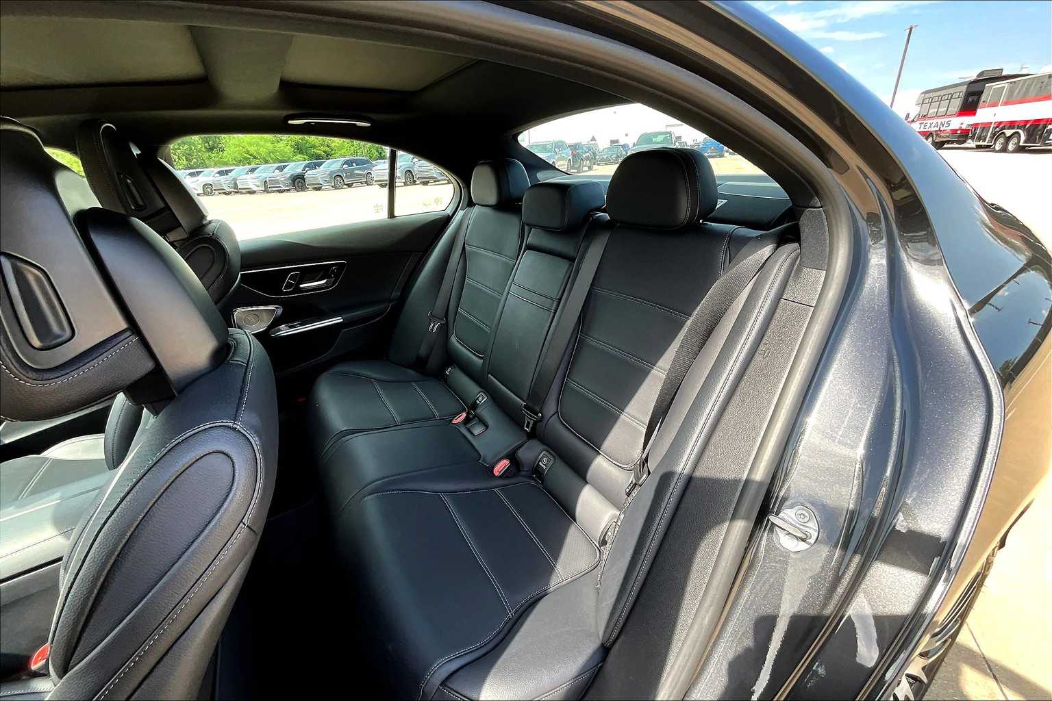 2022 Mercedes Benz C 300 4MATIC photo 18