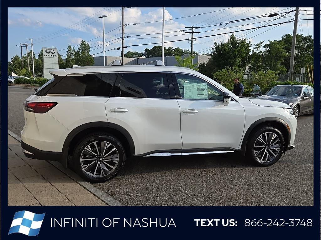 2026 Infiniti QX60 Luxe AWD photo 12