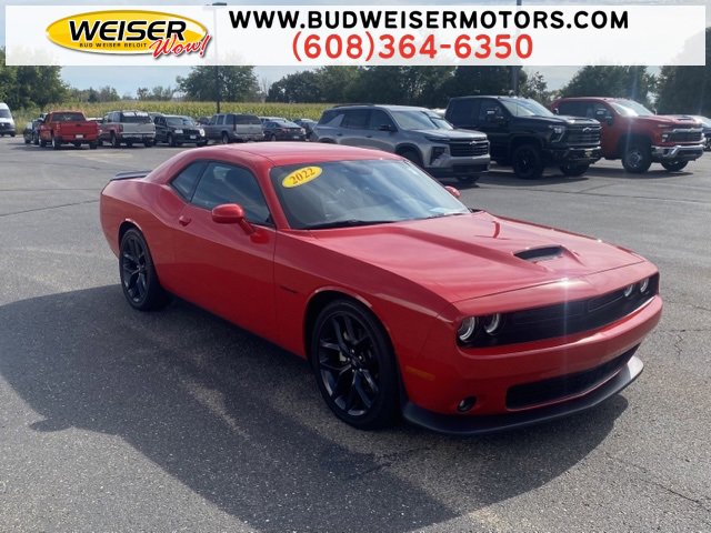 2022 Dodge Challenger R/T's photo