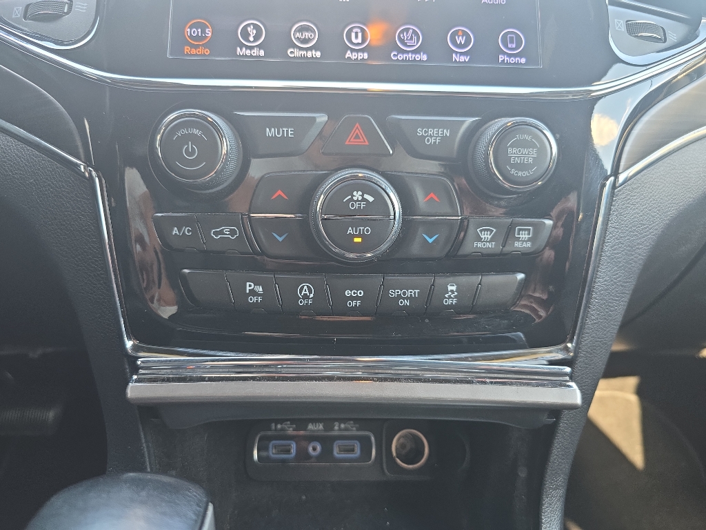2019 Jeep Grand Cherokee Limited photo 18