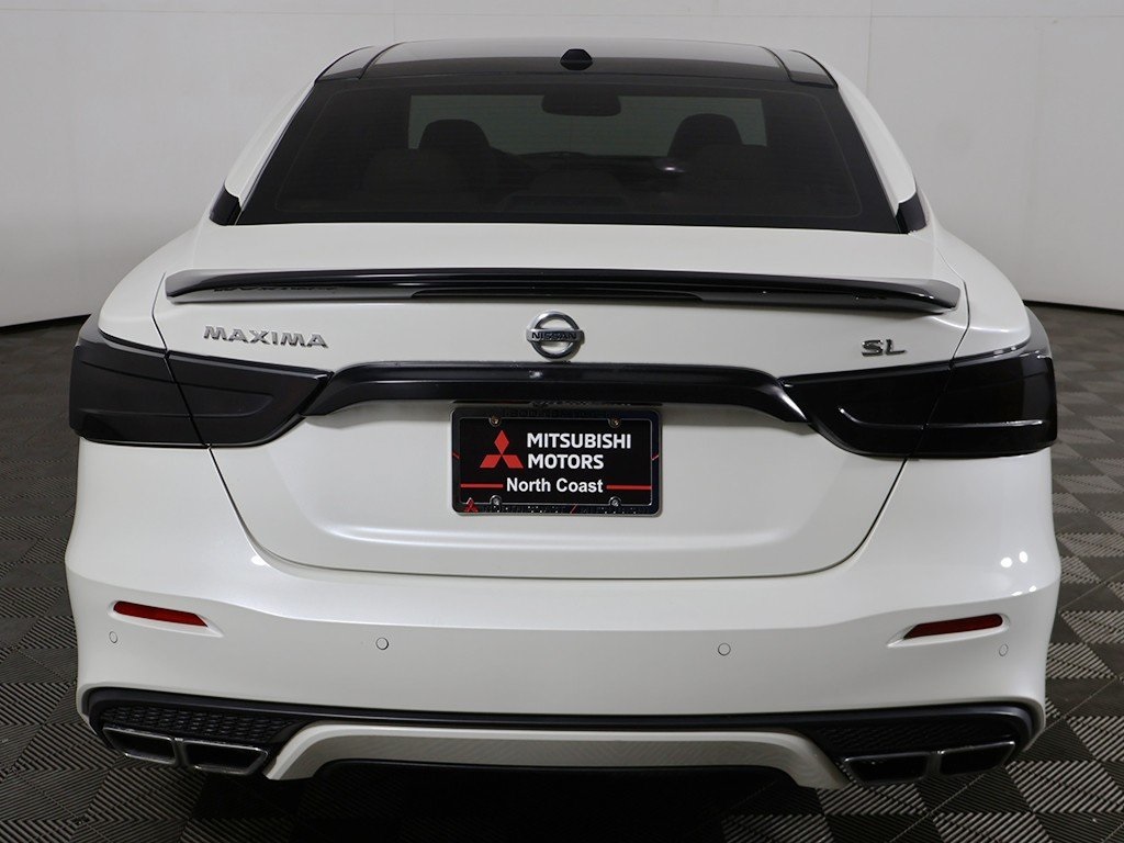 2019 Nissan Maxima SL photo 14