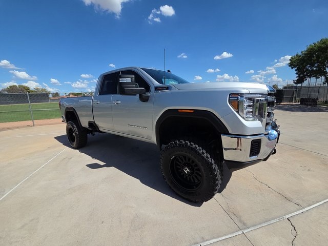 2022 GMC Sierra 2500HD SLE's photo