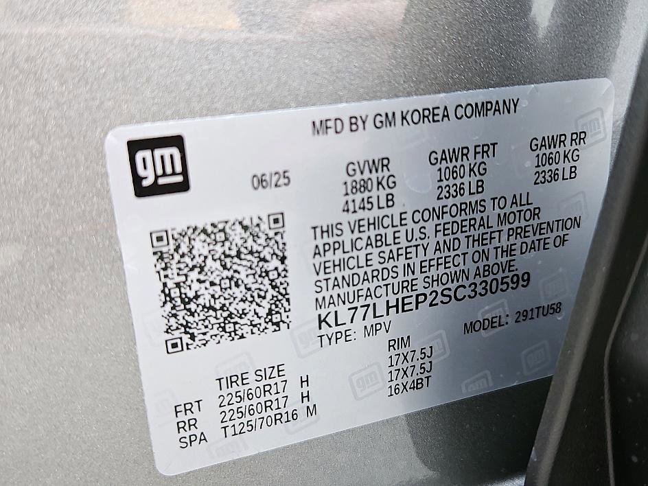 2025 Chevrolet Trax LT photo 19