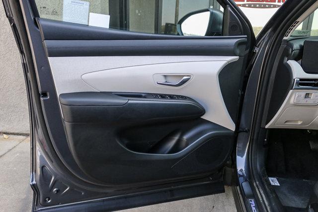 New 2025 Titan Gray Hyundai SEL Convenience image 53