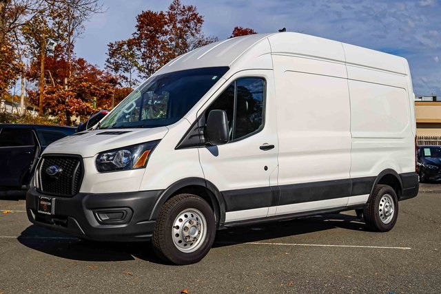 2023 Ford Transit photo 2