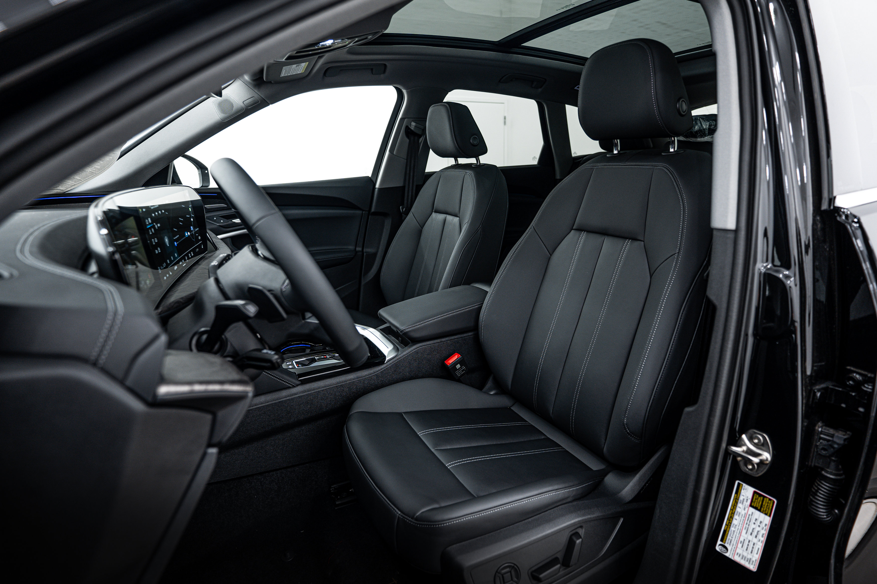 2025 Audi Q5 Premium Plus photo 10