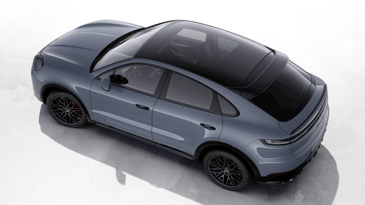 2026 Porsche Cayenne GTS Coupe photo 4