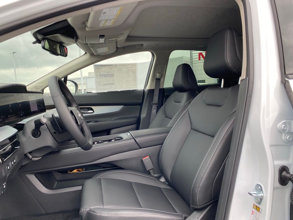 2025 Nissan Murano SL photo 10