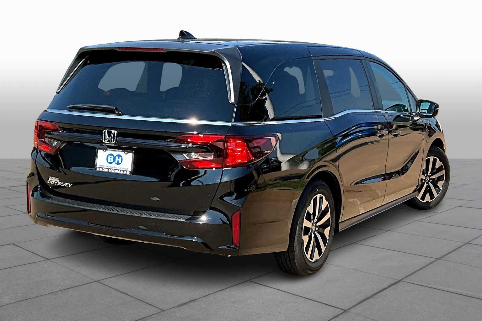 2025 Honda Odyssey EX-L photo 11