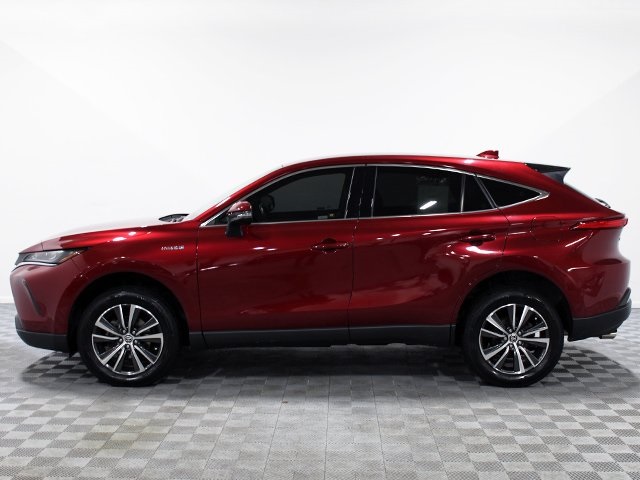 2021 Toyota Venza LE photo 2