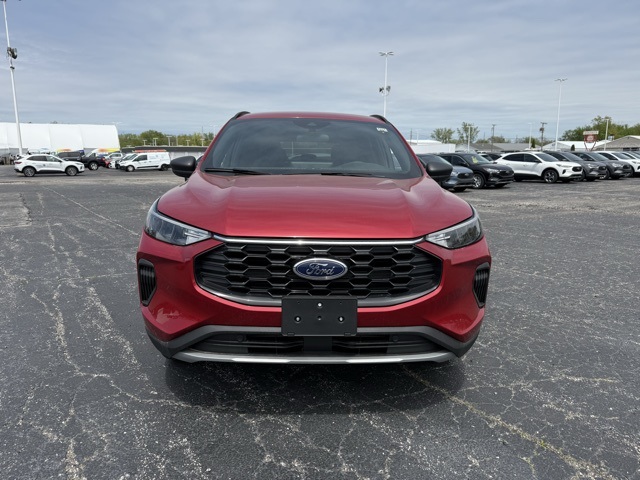 2025 Ford Escape ST-Line photo 3