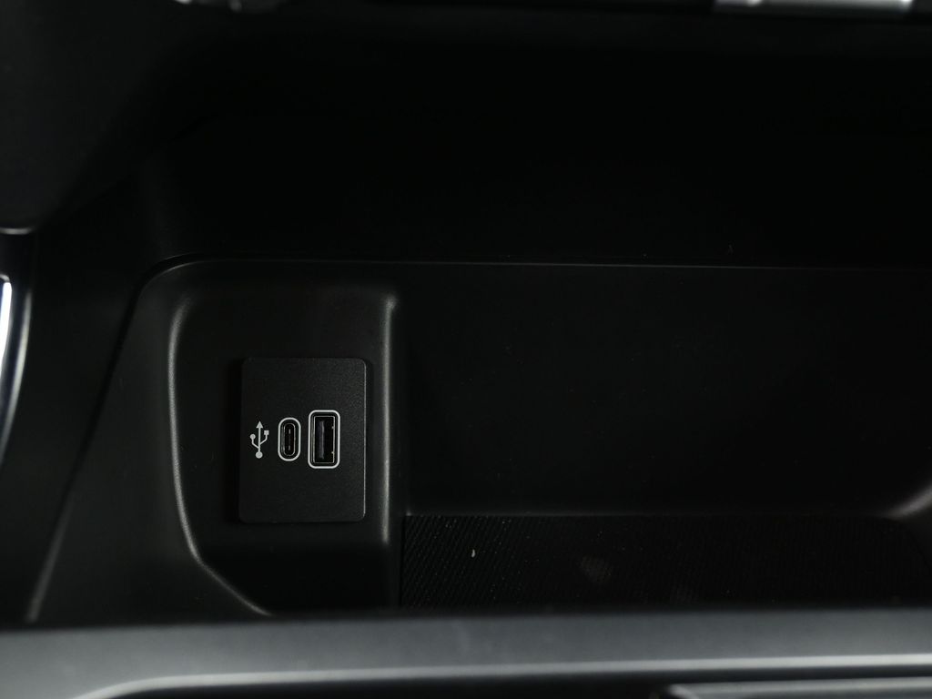 2025 Ford F-150 XLT photo 15