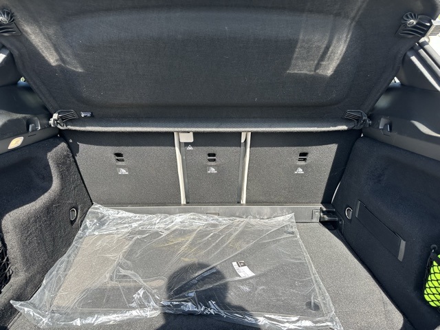 2022 Mercedes Benz GLA 250 4MATIC photo 6