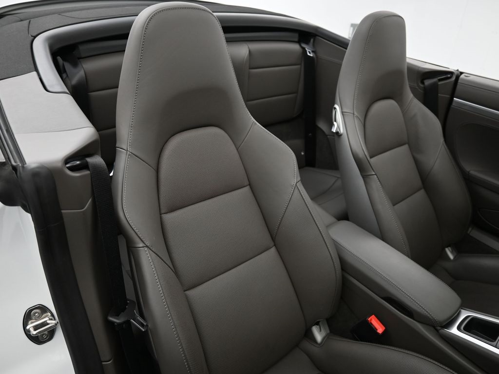 2019 Porsche 911 S photo 10