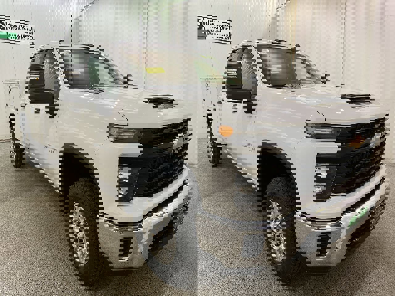 New 2025 Summit White Chevrolet WT image 1