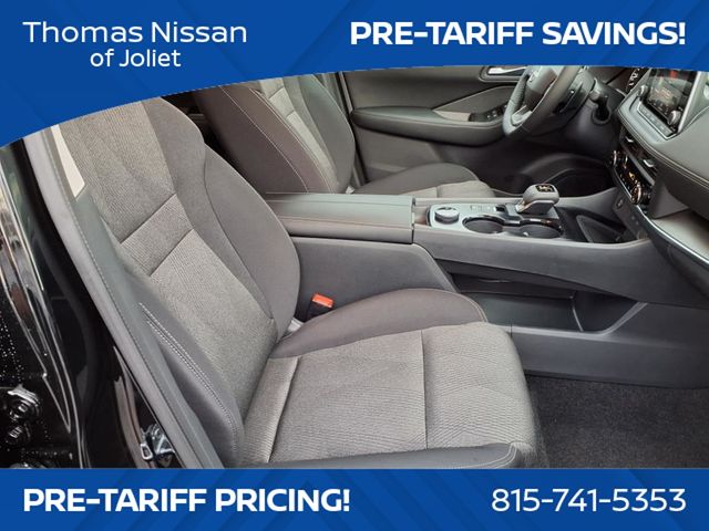 2026 Nissan Rogue SV photo 12