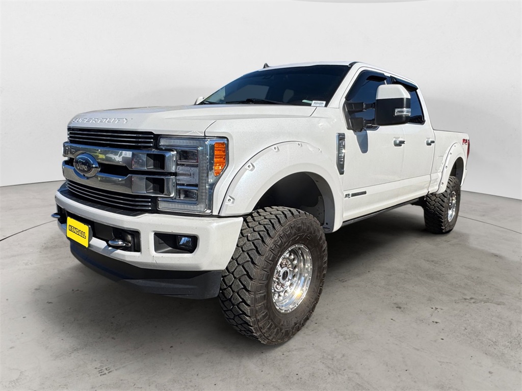 2019 Ford F-350 Super Duty Limited's photo