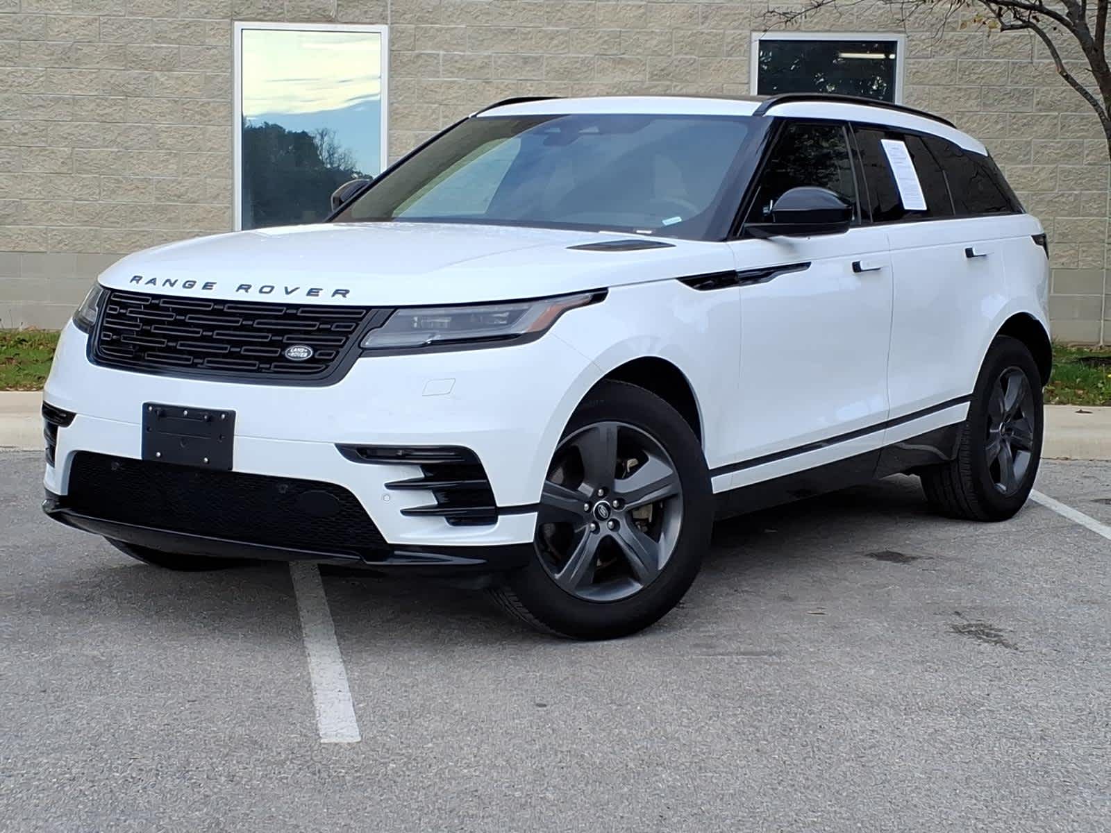 2025 Land Rover Range Rover Velar Dynamic SE