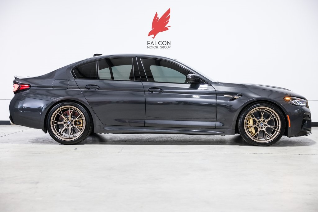 2022 BMW M5 Base's photo