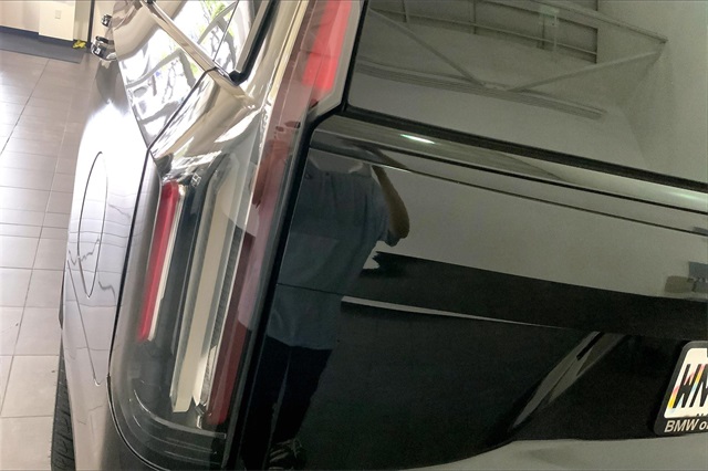 2022 Cadillac Escalade Sport Platinum photo 28