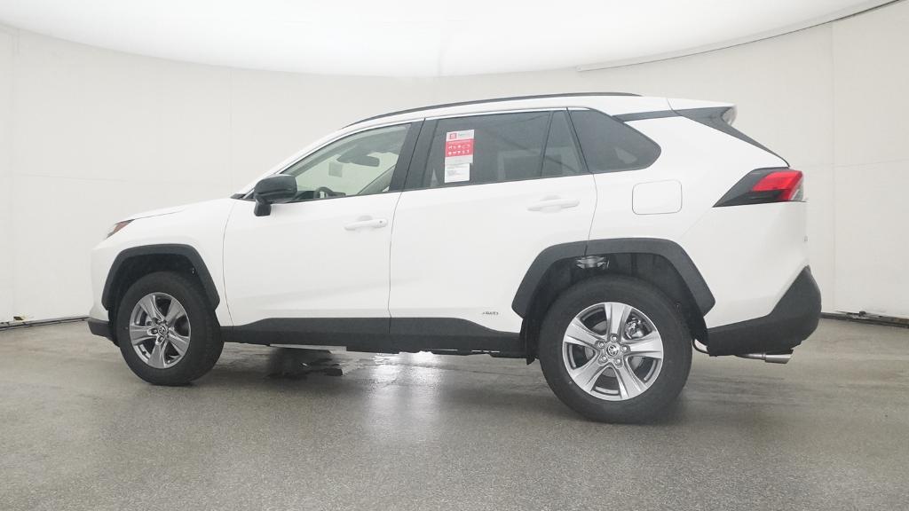 2025 Toyota RAV4 Hybrid LE photo 10