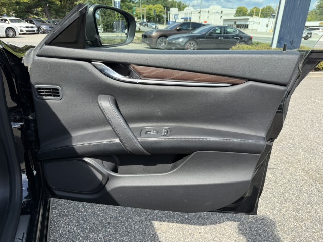 2018 Maserati Ghibli S Q4 photo 18