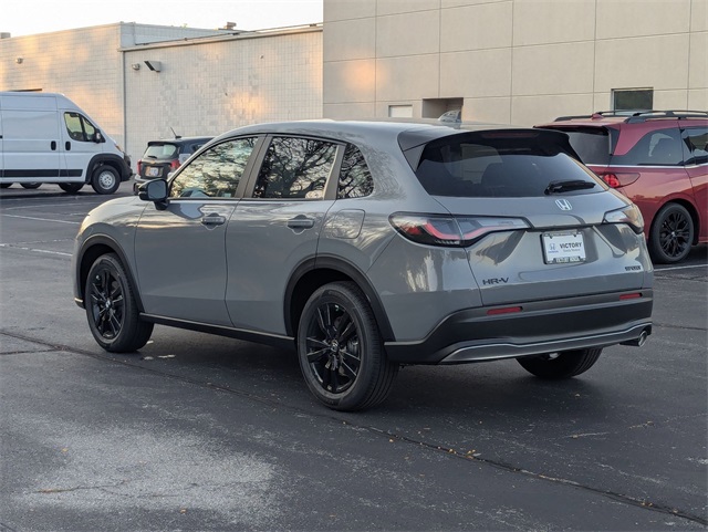 2026 Honda HR-V Sport photo 8
