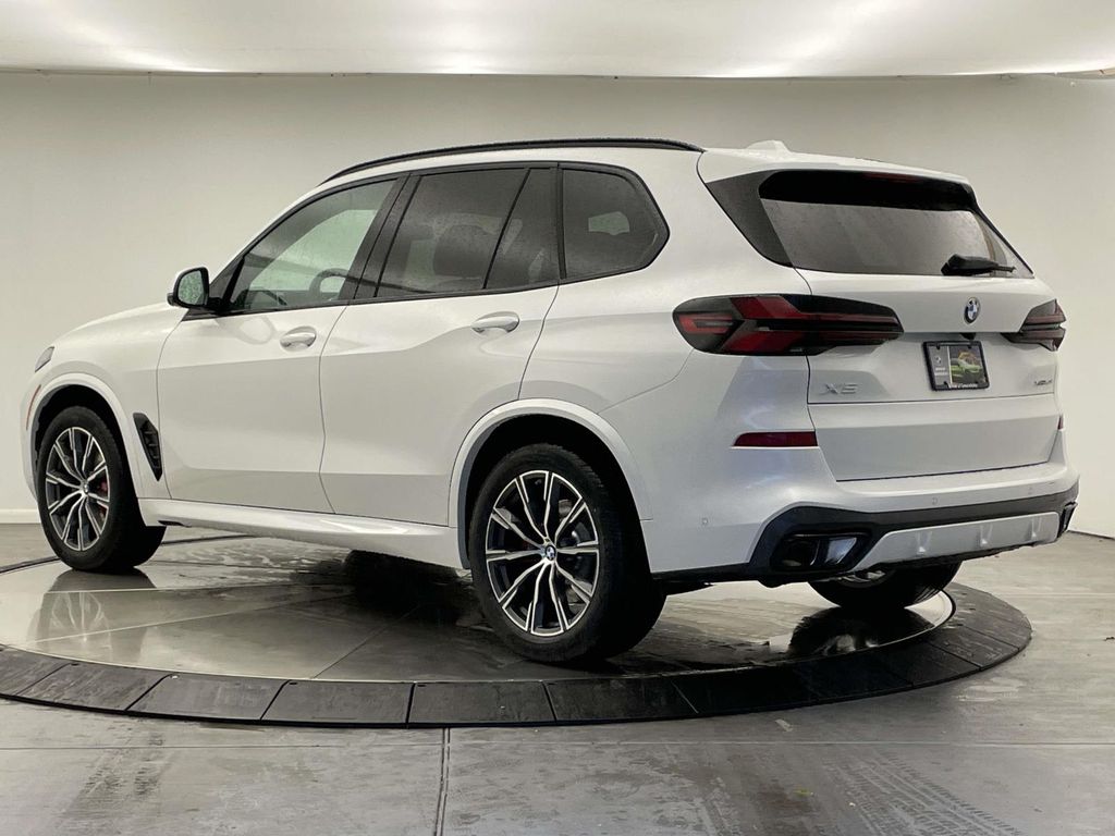 2026 Bmw X5 xDrive40i photo 3