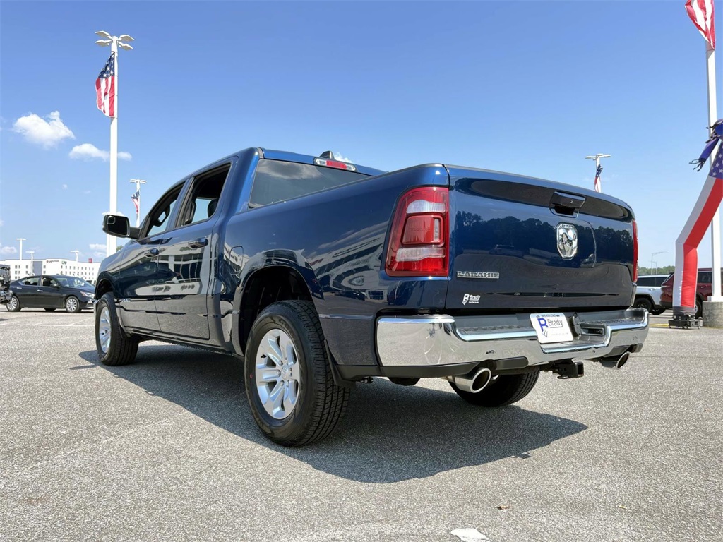 2024 Ram 1500 Laramie photo 2