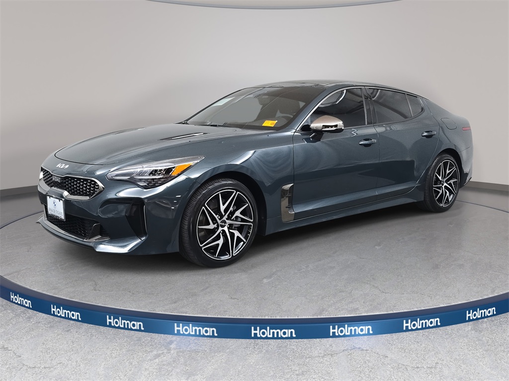 2023 Kia Stinger GT-Line's photo