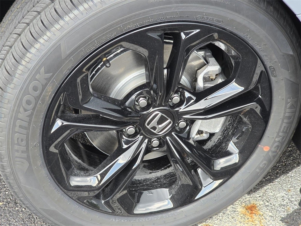 2025 Honda Accord SE photo 9