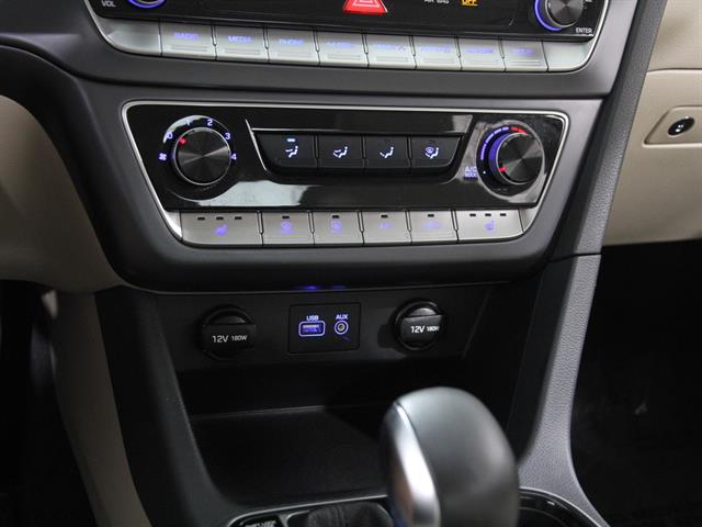 2018 Hyundai Sonata SEL photo 12