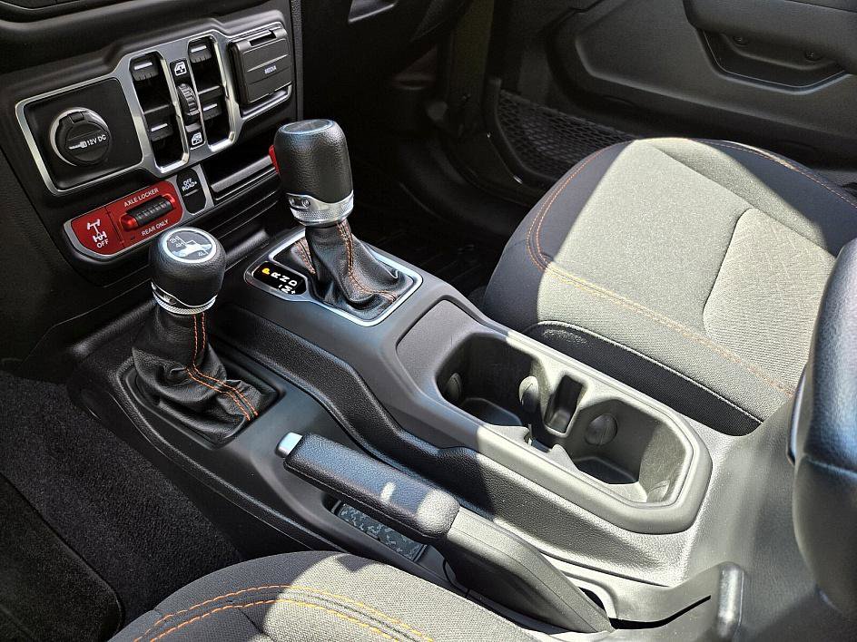 2023 Jeep Gladiator Mojave photo 18